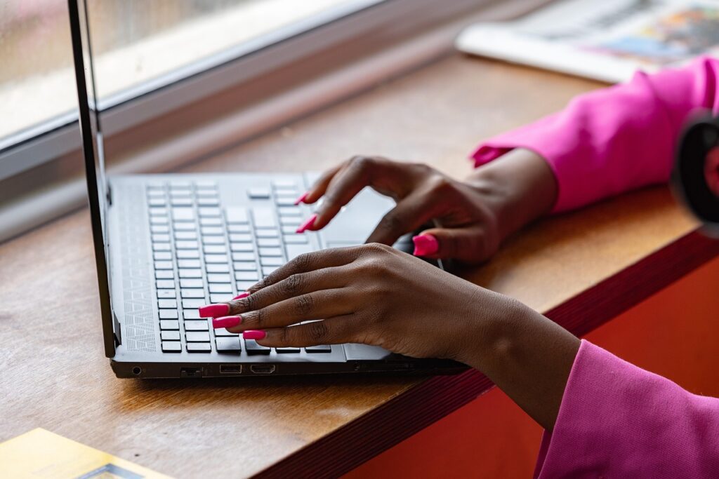 10 Trusted Websites to Find Freelance Writing Jobs in Nigeria